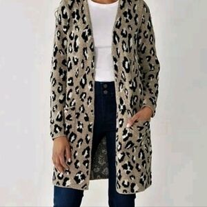 Nine West leopard print long coatigan Size 2x Open Front W Pockets MobWife